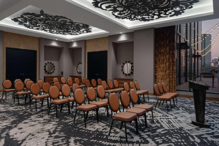 hotel fraye nashville curio collection by hilton