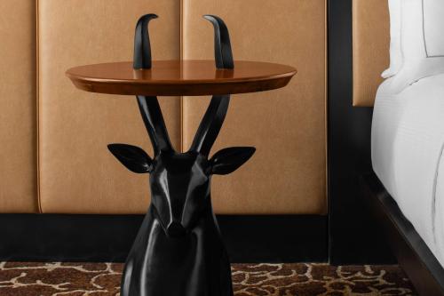 hotel fraye nashville curio collection by hilton