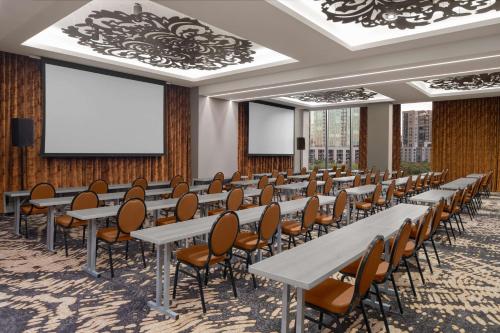 hotel fraye nashville curio collection by hilton