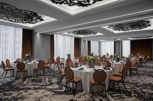 hotel fraye nashville curio collection by hilton