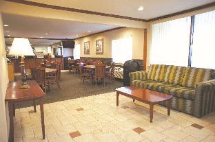 La Quinta Inn By Wyndham Indianapolis Airport Executive Dr,Marion>>Indianapolis,3 star