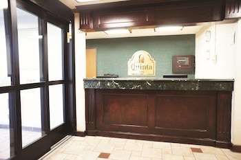 la quinta inn by wyndham indianapolis airport executive dr