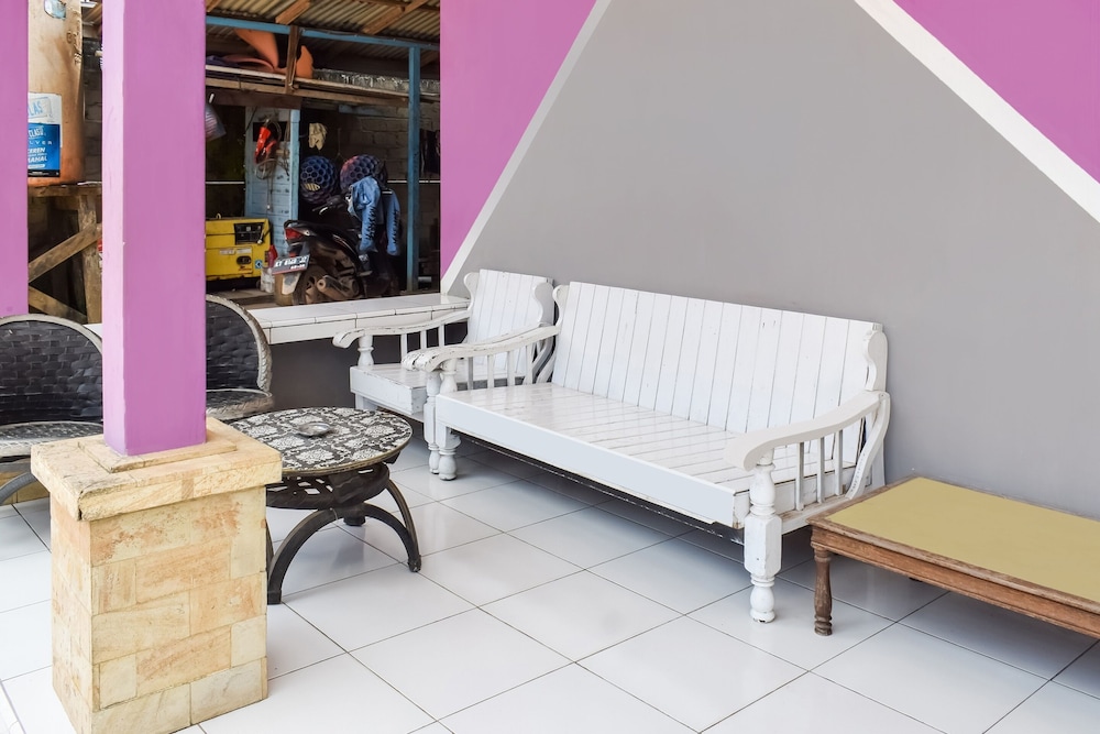 spot on 91147 penginapan widodo