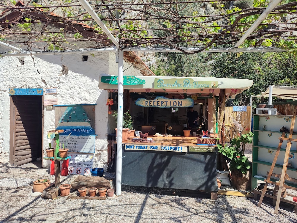 kelebekler vadisi butterfly valley