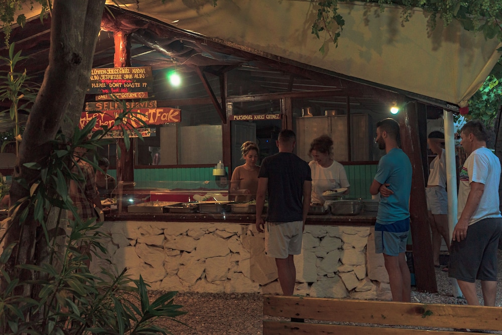 kelebekler vadisi butterfly valley