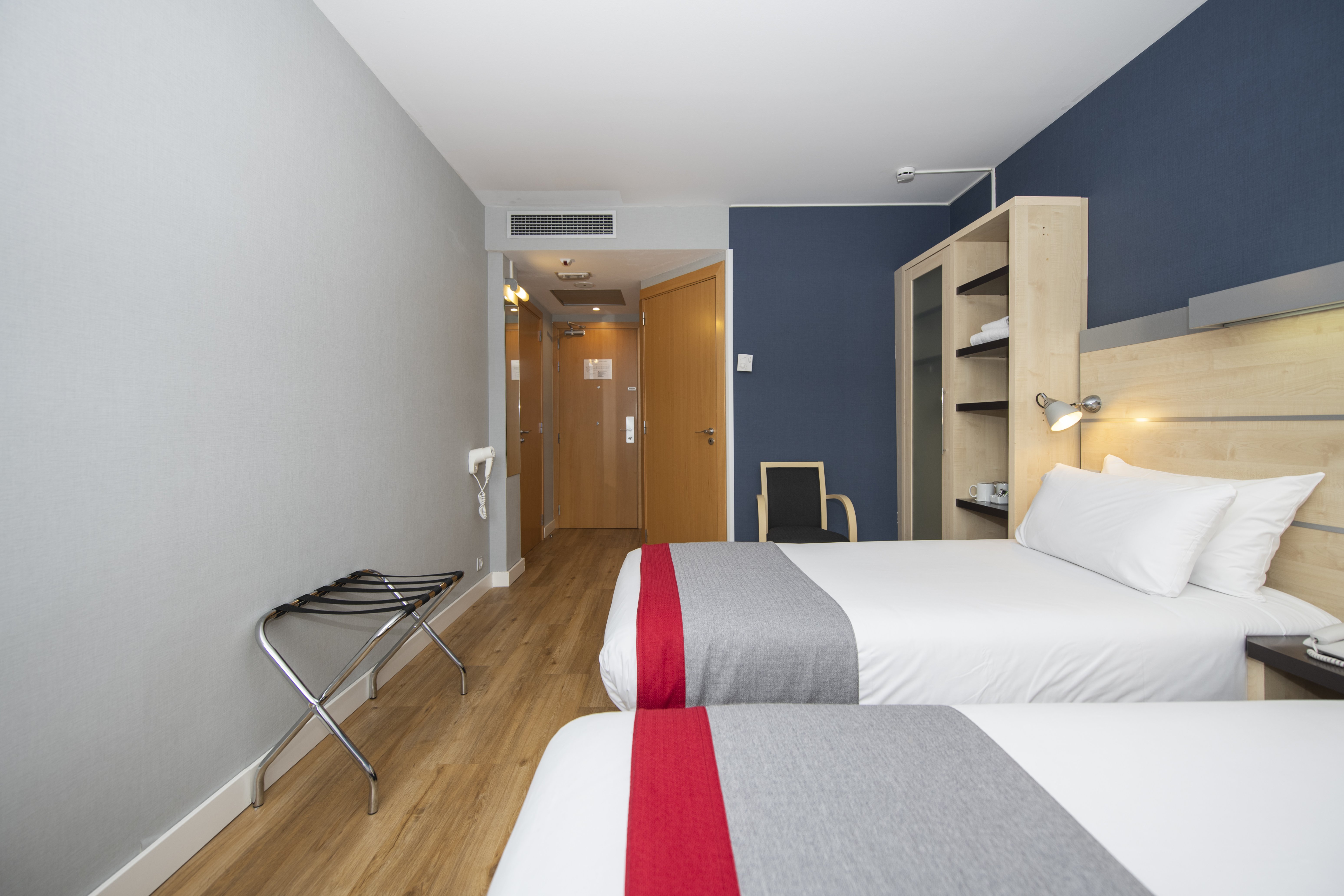 holiday inn express barcelona molins de rei by ihg