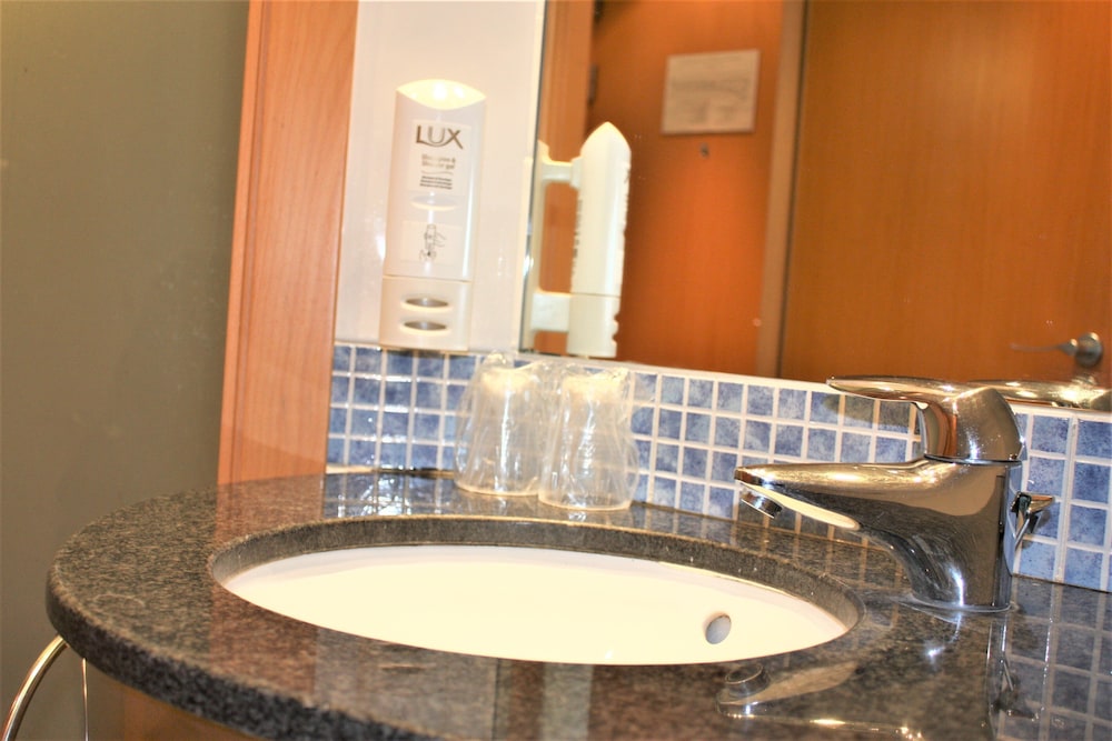holiday inn express barcelona molins de rei by ihg