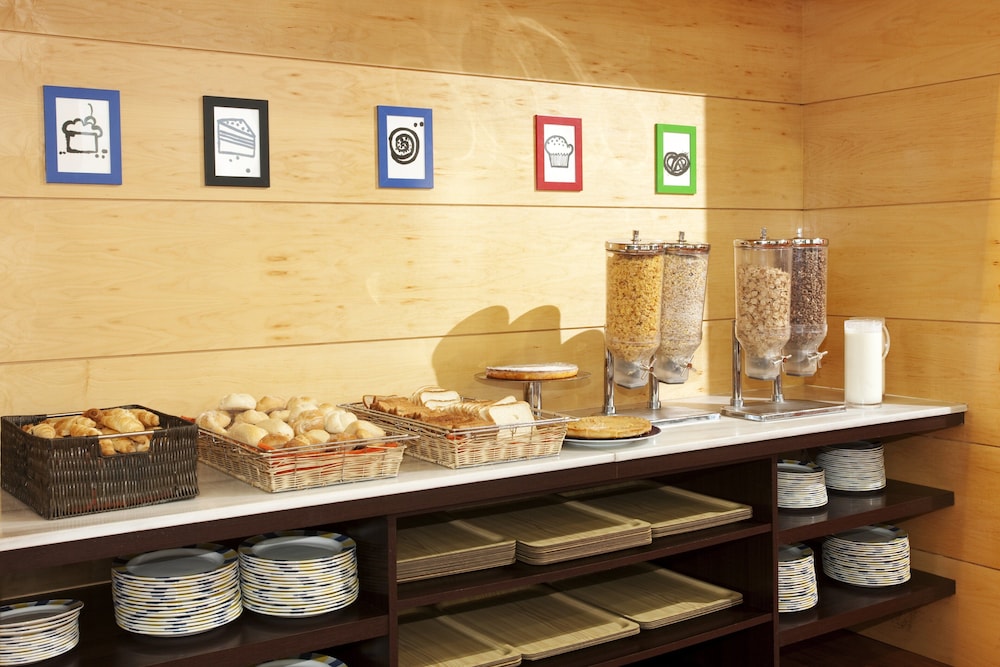 holiday inn express barcelona molins de rei by ihg