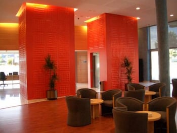 Holiday Inn Express Barcelona - Molins De Rei By Ihg,Martorell>>Barcelona,3 star