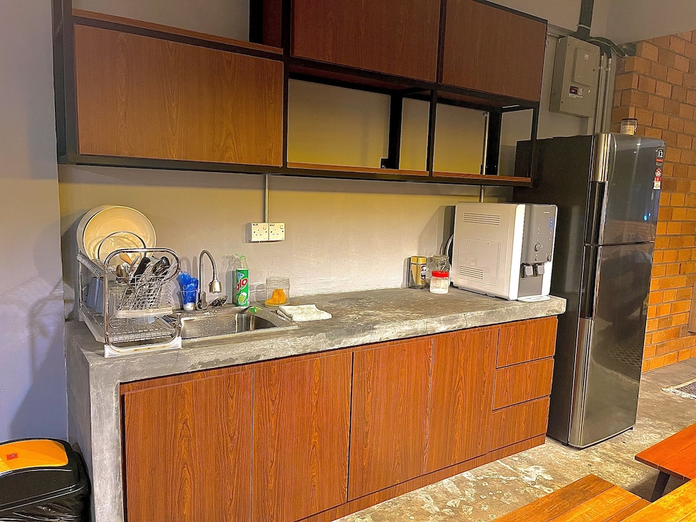 arch dormitorio cenang hostel