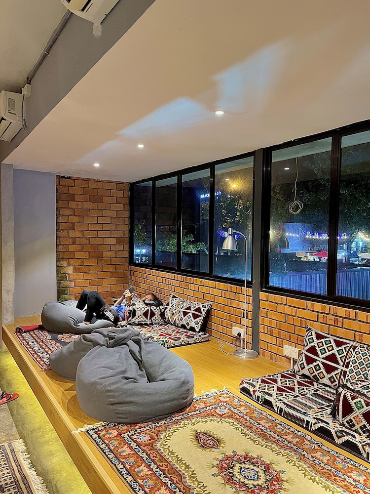 arch dormitorio cenang hostel