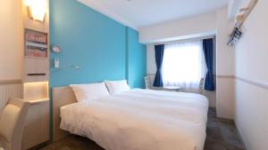 toyoko inn yokohama shiei chikatetsu center minami eki