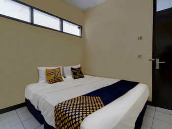 spot on 91116 pelangi residence syariah