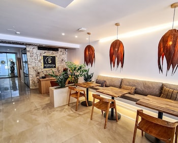 s estancia suites