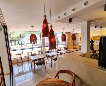 s estancia suites
