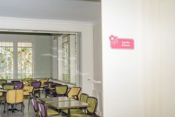 Logis Hotel Du Parc,,3 star
