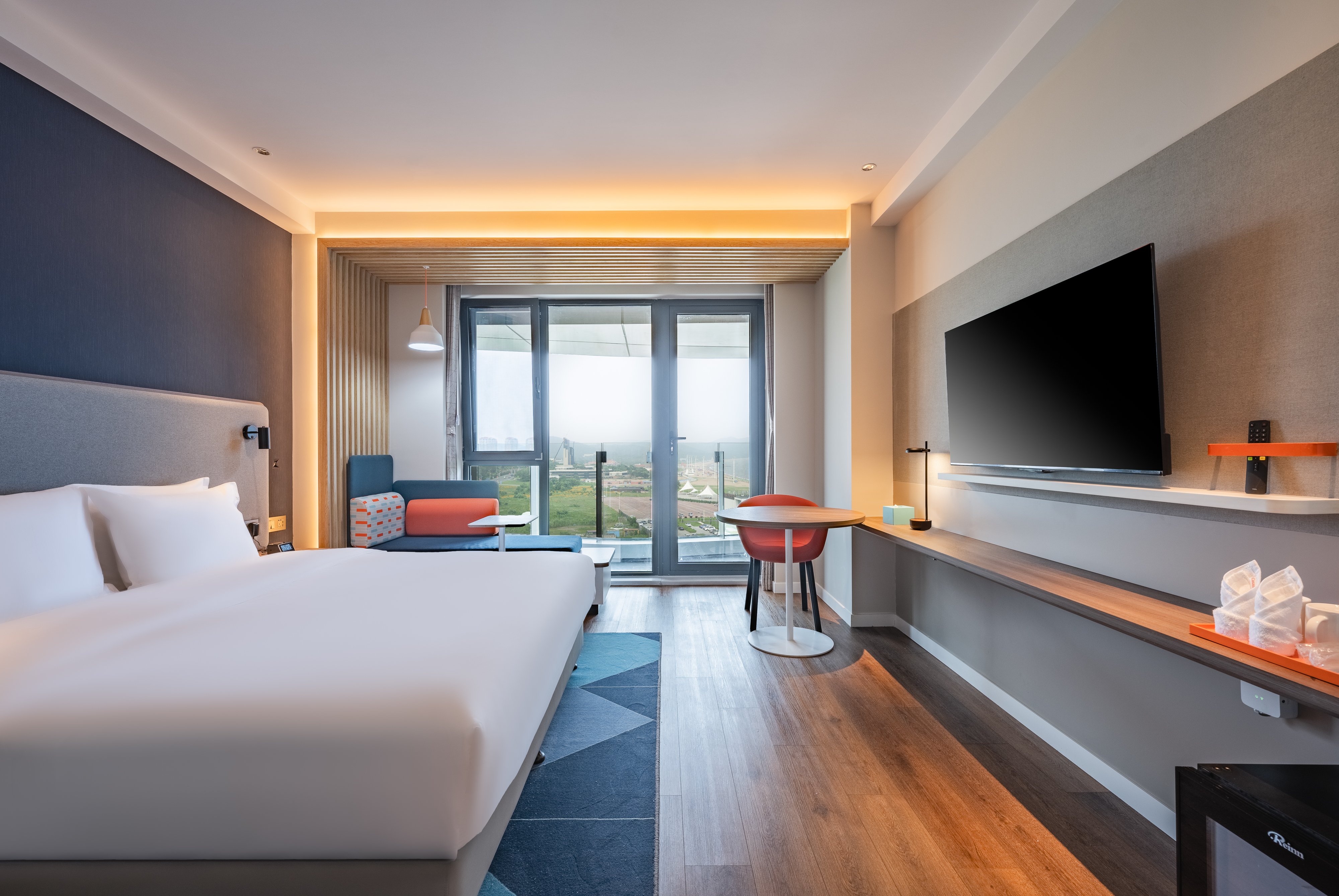 holiday inn express huludao seaview an ihg hotel