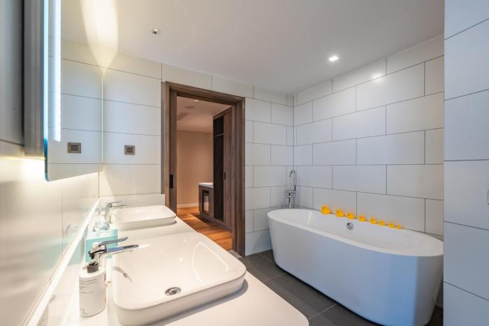 holiday inn express huludao seaview an ihg hotel