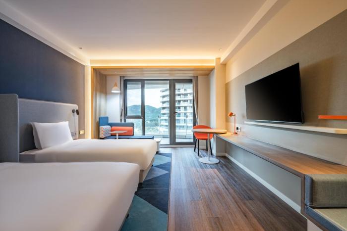 holiday inn express huludao seaview an ihg hotel