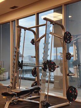 ra suites simatupang