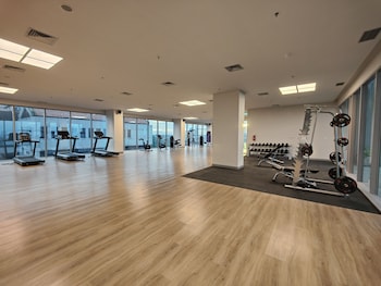 ra suites simatupang