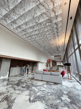 ra suites simatupang