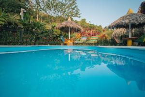 makenke hostel by los colores ecoparque