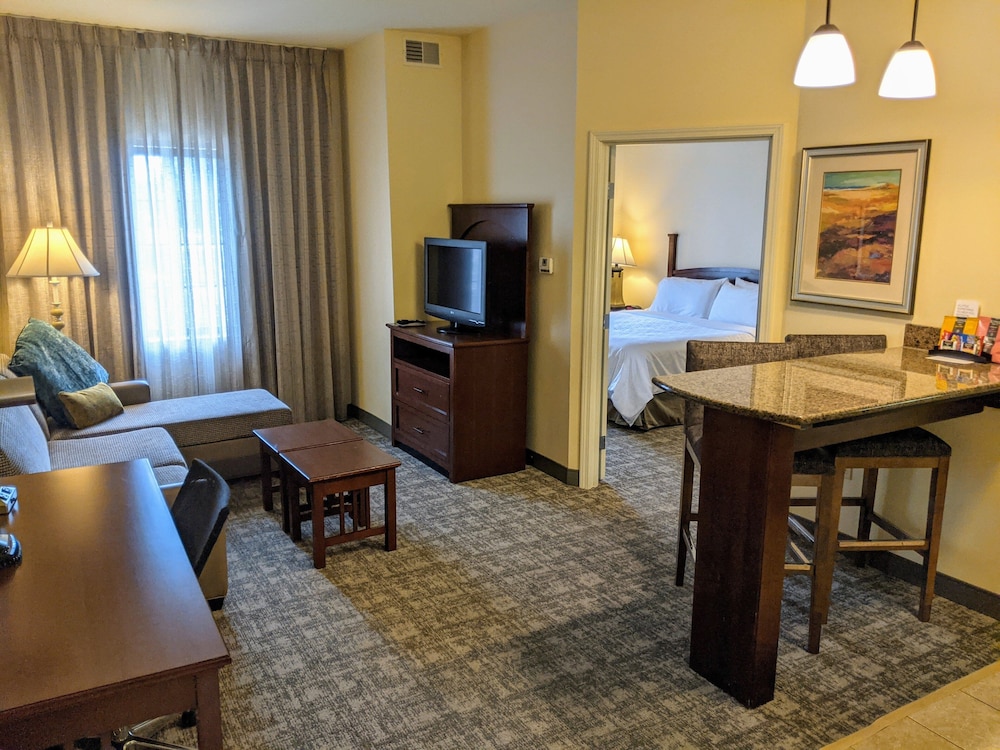 staybridge suites indianapolis carmel by ihg