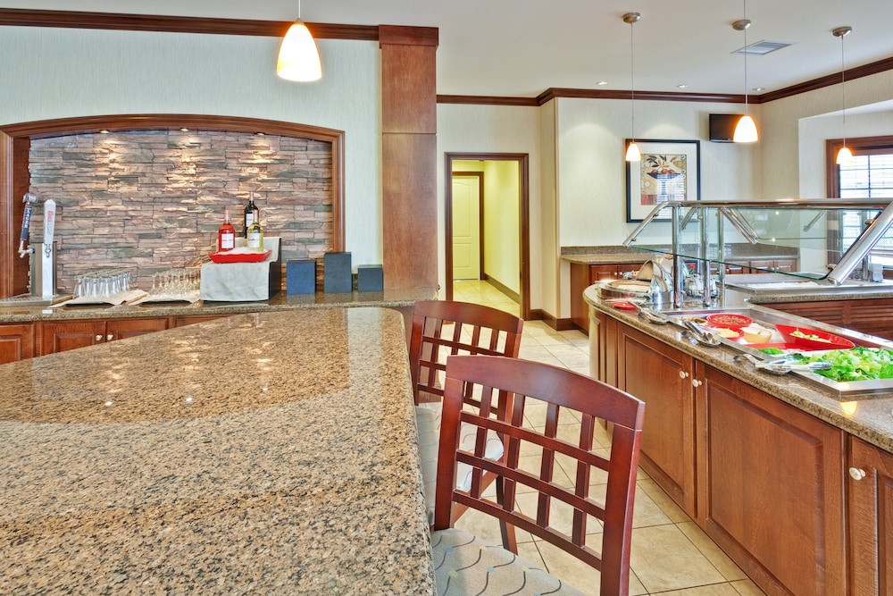 staybridge suites indianapolis carmel by ihg