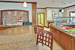 staybridge suites indianapolis carmel by ihg