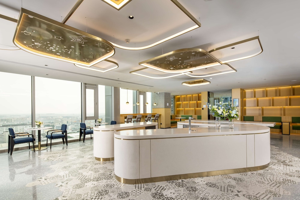 hilton garden inn shenzhen baoan huaide