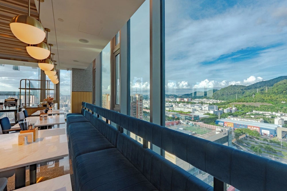 hilton garden inn shenzhen baoan huaide