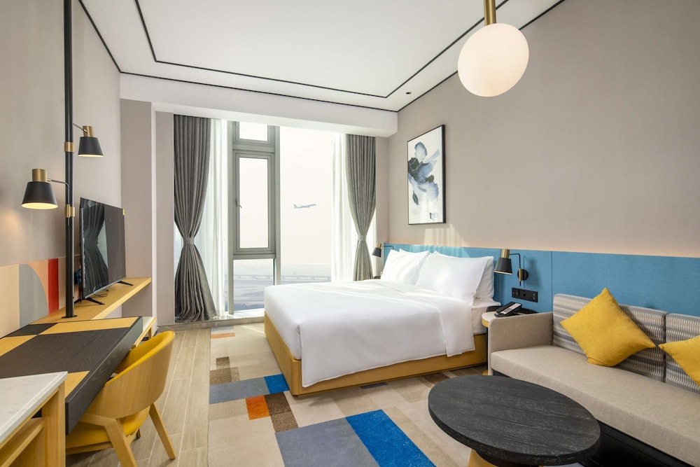 hilton garden inn shenzhen baoan huaide