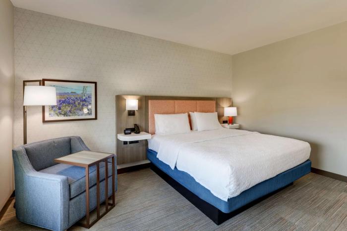 hampton inn and suites weatherford