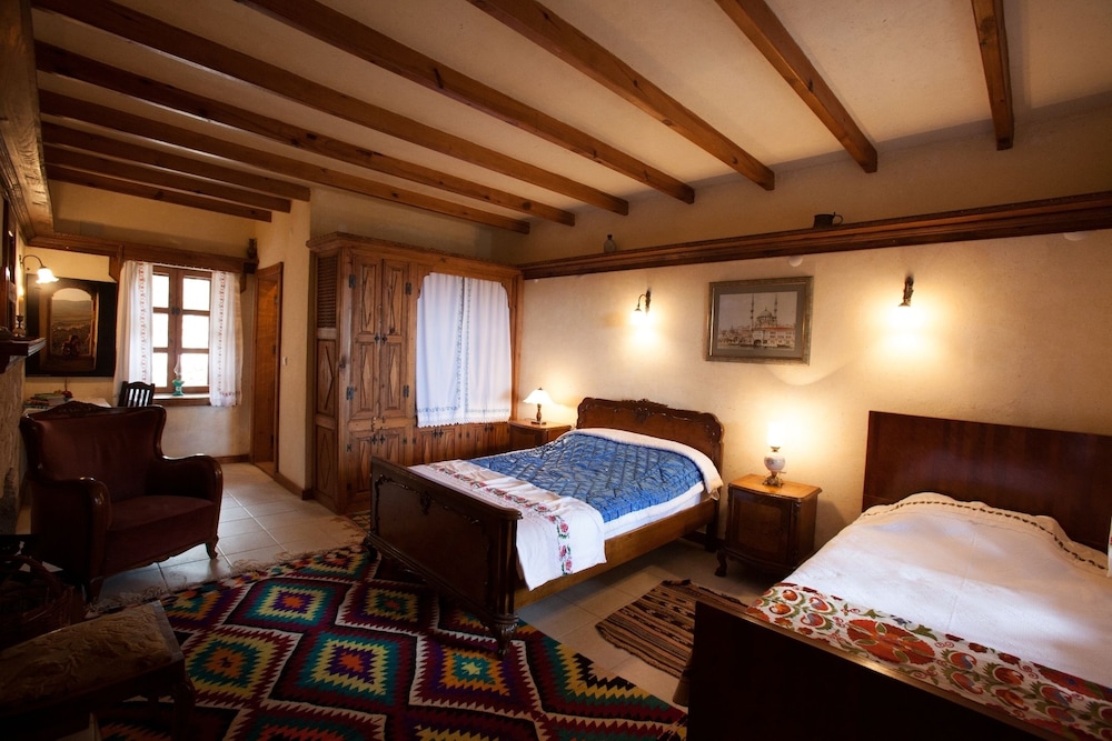 hoyran wedre country houses