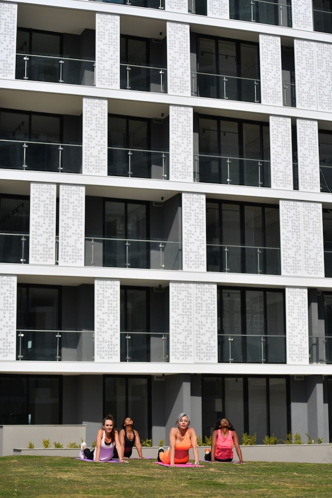 ellipse executive apartments