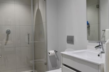 ellipse executive apartments