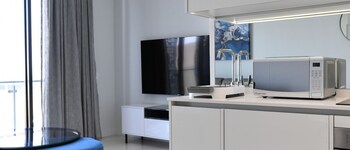 ellipse executive apartments