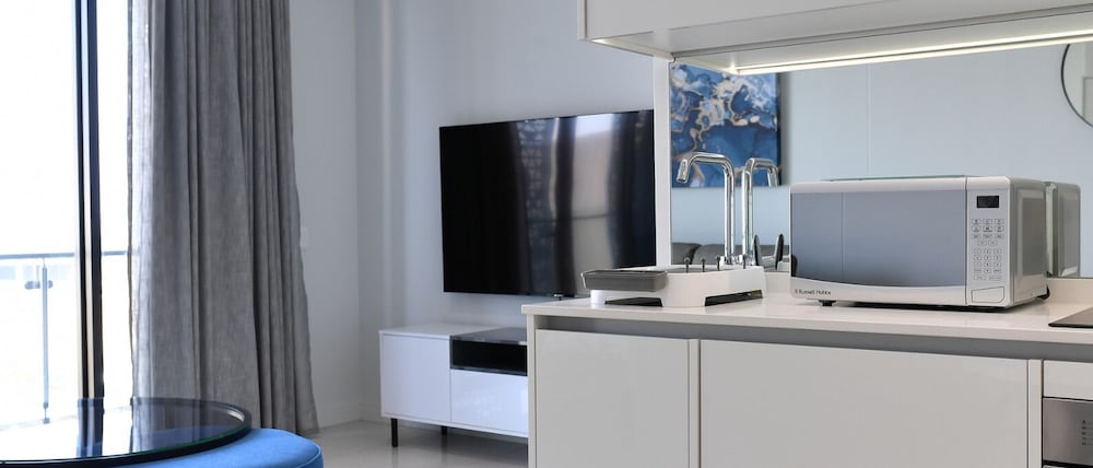 ellipse executive apartments