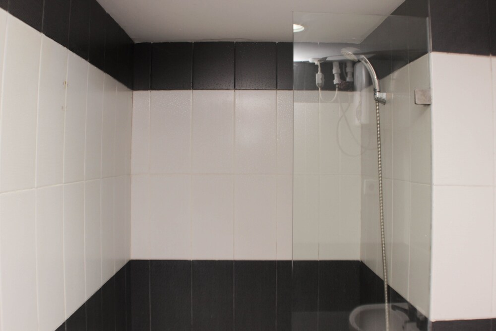 best deal 2br apartment at cinere bellevue suites