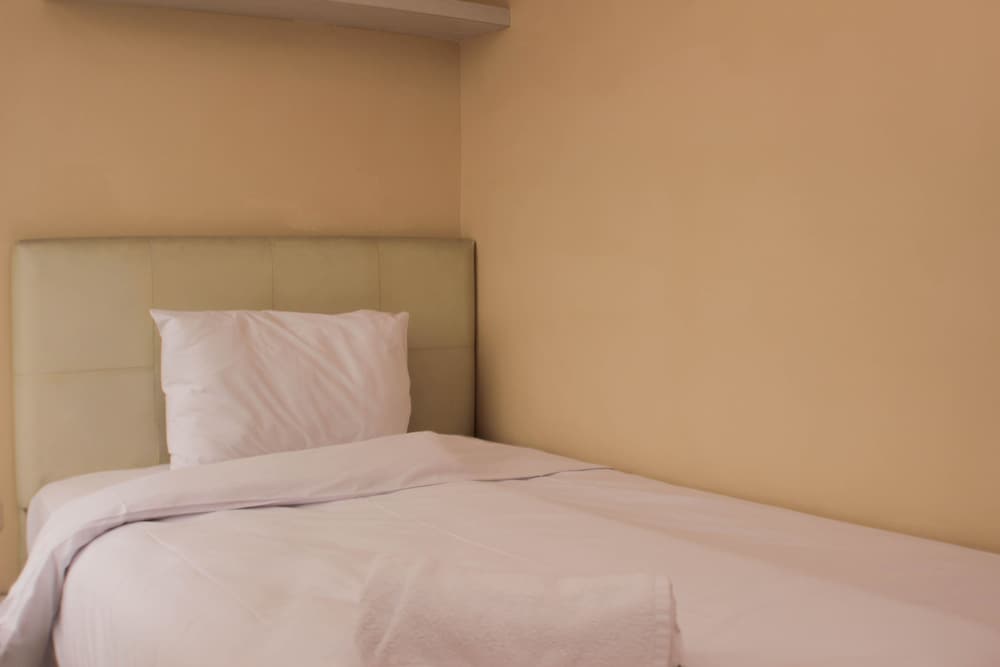 best deal 2br apartment at cinere bellevue suites