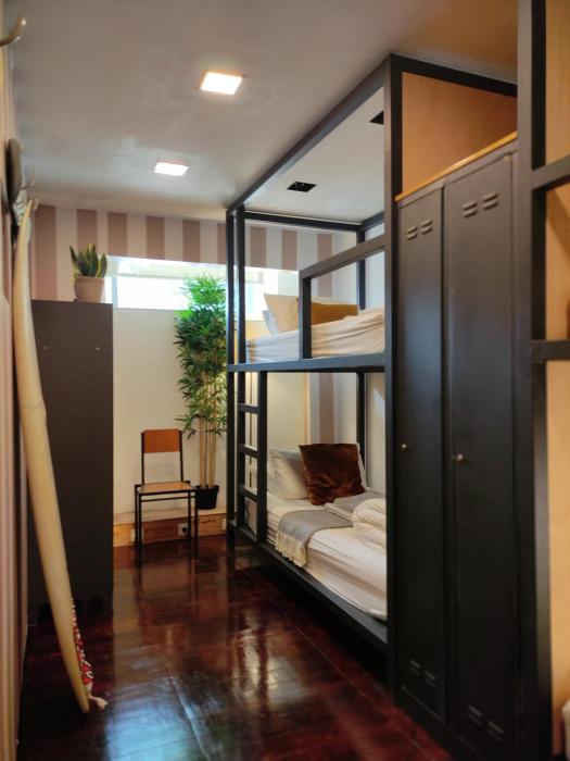 caruma surf hostel and suites