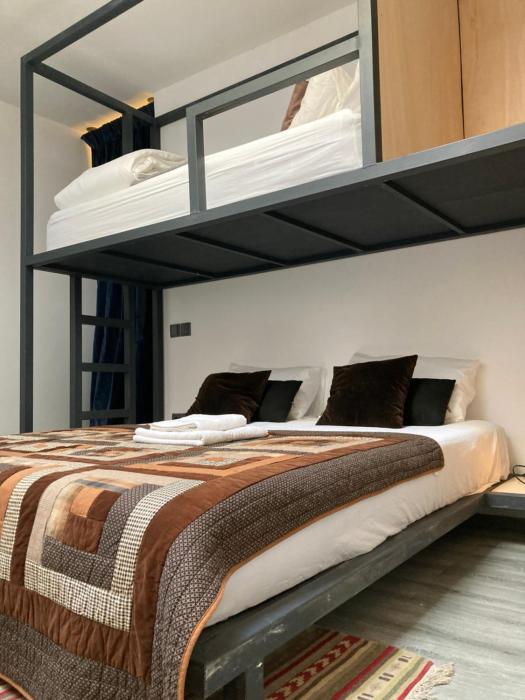 caruma surf hostel and suites