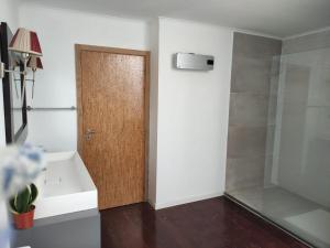 caruma surf hostel and suites