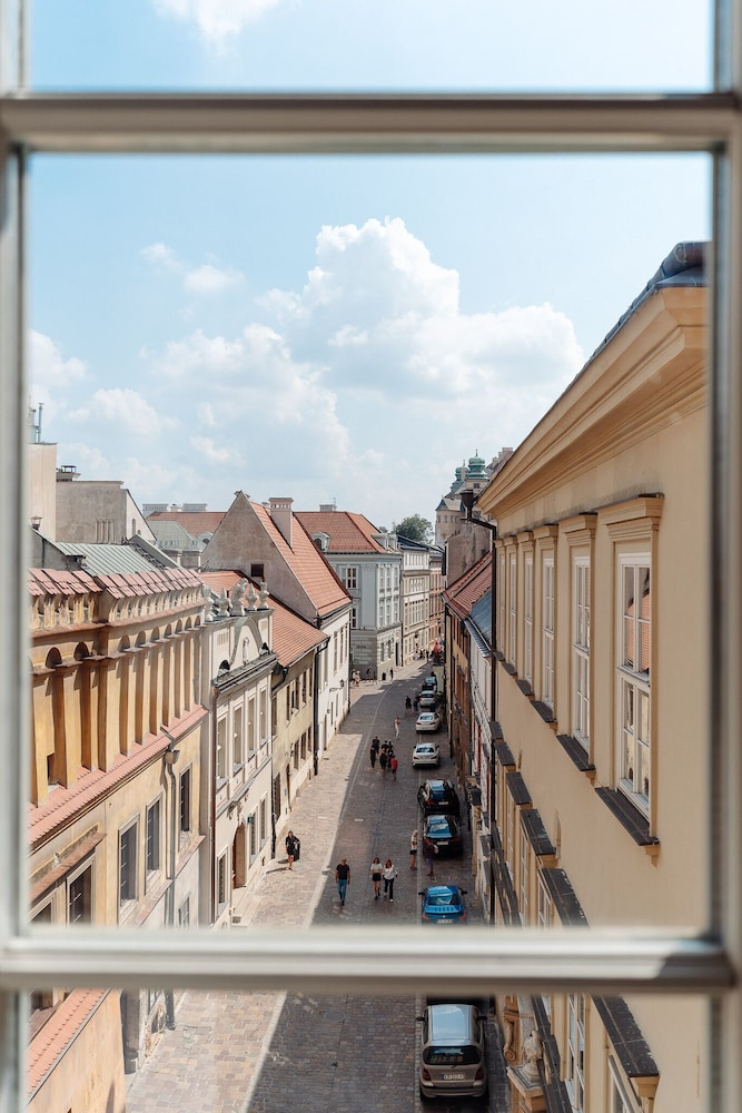 bogoria residence by loft affair