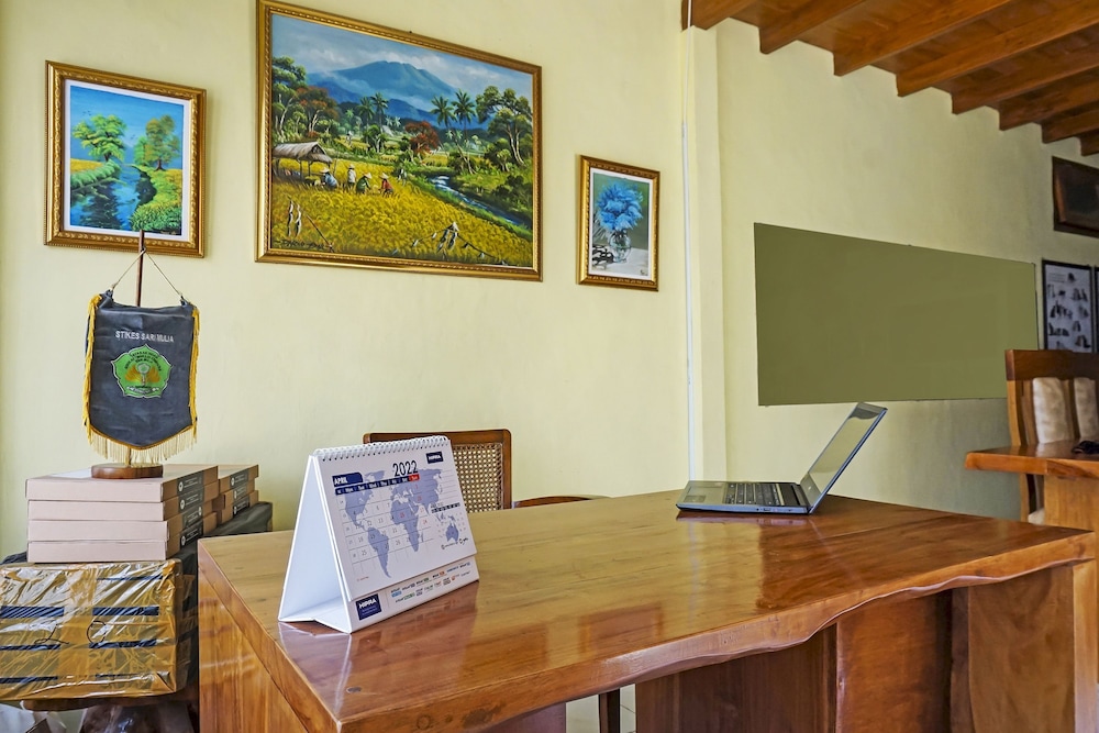 spot on 90928 wisma asri putra syariah