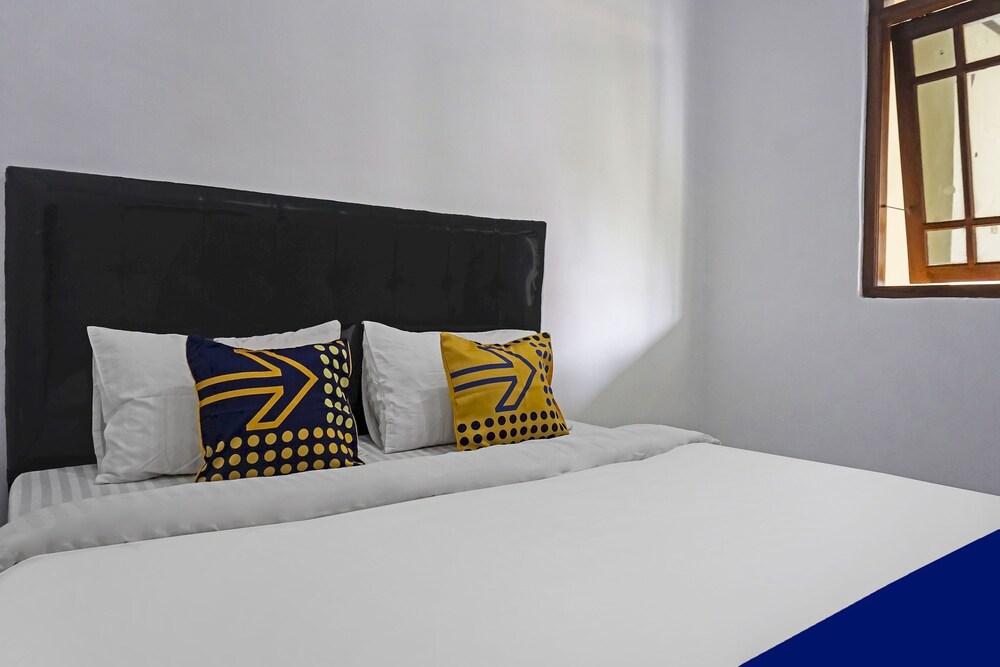 spot on 90928 wisma asri putra syariah