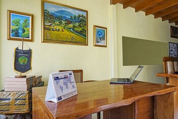 spot on 90928 wisma asri putra syariah