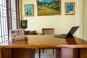 spot on 90928 wisma asri putra syariah