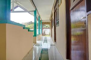 spot on 90928 wisma asri putra syariah